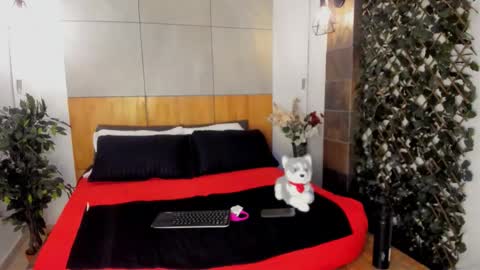 jacobdraven online show from December 2025 03:12:03 AM