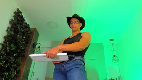 jacobdraven online show from March 2026 02:06:02 AM