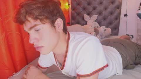 jacobelord online show from April 2026 02:00:02 PM