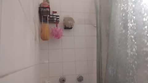 Shakey j online show from October 2025 10:10:01 PM