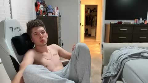 jacobparker1 online show from July 2026 07:50:01 AM