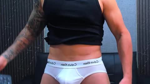 jacobsthorm online show from October 2025 03:18:01 AM