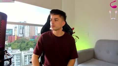 Snapshot of jacobstones_ chatting on November 2025 07:03:01 PM JACOB STONES online show from November 2025 07:03:01 PM