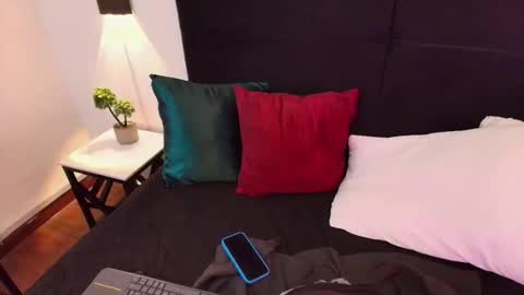 jacovelvet online show from February 2026 01:04:02 PM