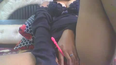 jacqueline_fernandez online show from September 2025 06:24:01 AM