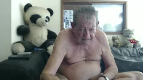 Snapshot of jacques_de_france chatting on April 2026 02:23:02 PM Jacques online show from April 2026 02:23:02 PM