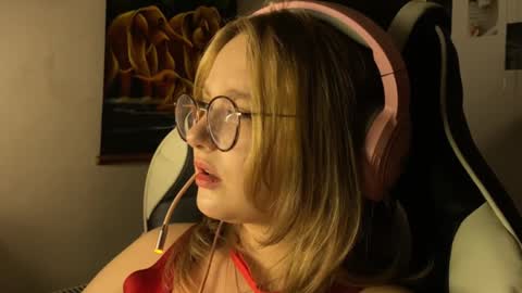 jacywinslat online show from October 2025 03:45:01 PM