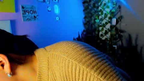 Jade online show from December 2025 03:13:01 AM