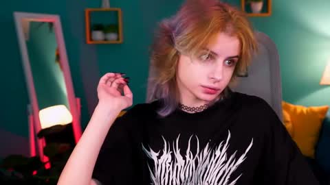 Snapshot of jade_castle chatting on February 2025 02:15:01 AM jade_castle online show from February 2025 02:15:01 AM