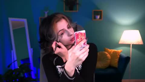 Snapshot of jade_castle chatting on February 2025 02:05:02 AM jade_castle online show from February 2025 02:05:02 AM