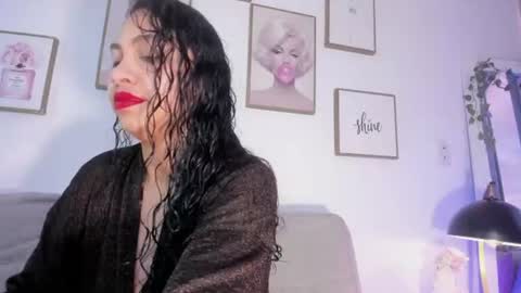 jade_chers online show from June 2026 01:01:02 PM