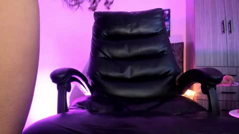 Mady online show from February 2026 01:13:02 AM