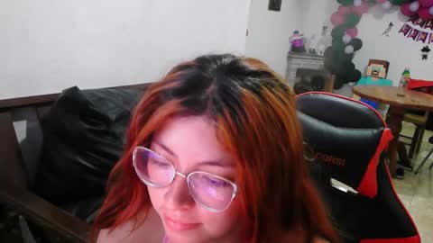 jade and jhon online show from November 2025 11:06:01 PM