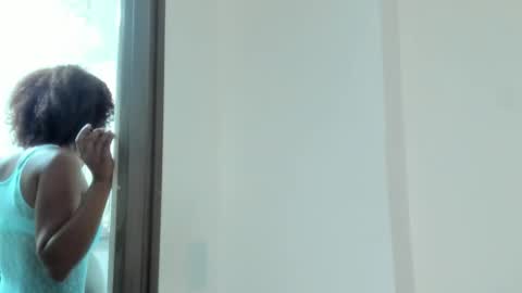 Jade smile online show from February 2026 01:00:02 PM