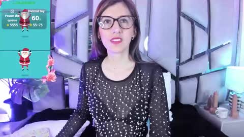 jade white  online show from December 2025 01:37:02 PM