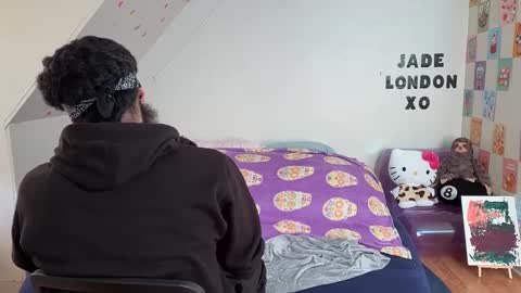 Jade online show from February 2025 01:10:01 PM