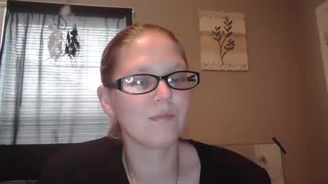 JadeLuv online show from February 2025 05:37:01 PM