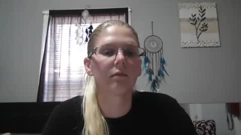 JadeLuv online show from January 2026 07:06:01 PM