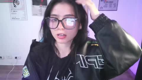 Jade 3 online show from June 2026 03:07:01 AM