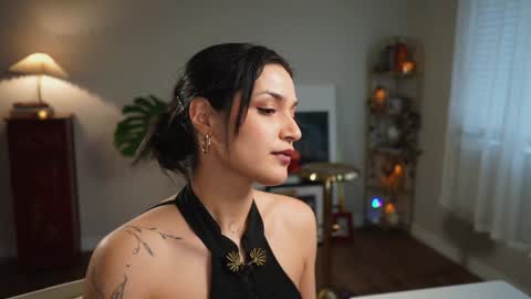 Jade online show from January 2025 11:24:02 PM