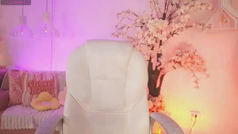 Jade Summer online show from November 2025 11:31:02 AM