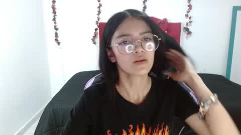 jaide387017 online show from April 2026 08:32:01 PM