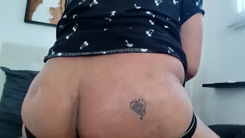 jaidenblake online show from March 2026 12:49:01 AM