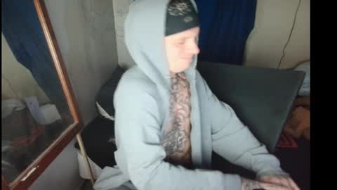 showingitoff online show from February 2026 04:00:02 AM