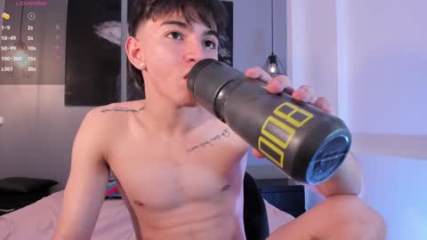 jake   online show from December 2024 09:37:02 PM