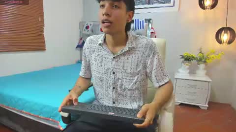 Snapshot of jake_falcon chatting on June 2026 11:22:02 AM jake_falcon online show from June 2026 11:22:02 AM