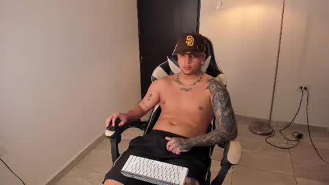 Snapshot of jake_pons chatting on July 2026 04:57:02 PM Jake Pons online show from July 2026 04:57:02 PM