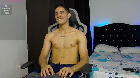 Snapshot of jakemonroe1 chatting on May 2026 08:40:02 PM JakeMonroe online show from May 2026 08:40:02 PM