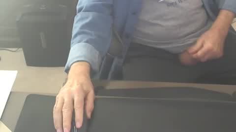 jakenc online show from February 2026 06:37:02 PM