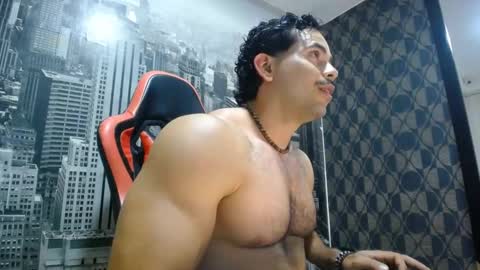 Snapshot of jakeskye chatting on February 2025 03:14:02 AM JakeSkye online show from February 2025 03:14:02 AM