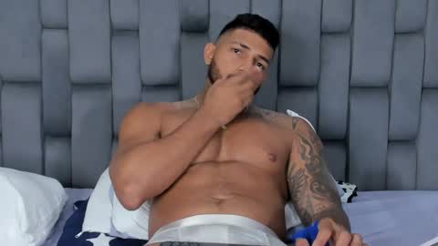 my name is sebas If you come here dont hesitate to say hello Im a guy who really likes having conversations and having hot online show from February 2025 01:37:01 AM