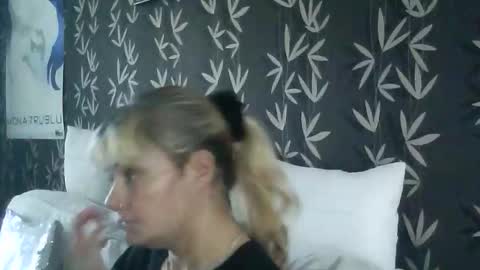 Snapshot of jakkilouise chatting on November 2025 03:22:01 PM JAKKI LOUISE pornstar online show from November 2025 03:22:01 PM