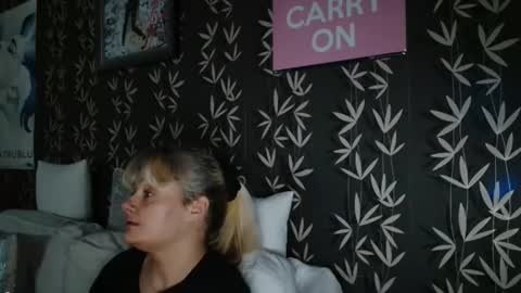 Snapshot of jakkilouise chatting on November 2025 03:44:02 PM JAKKI LOUISE pornstar online show from November 2025 03:44:02 PM