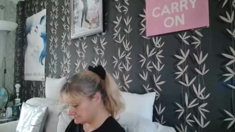 Snapshot of jakkilouise chatting on November 2025 01:11:01 PM JAKKI LOUISE pornstar online show from November 2025 01:11:01 PM