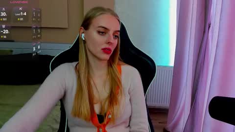 Sofia online show from November 2025 09:09:01 AM