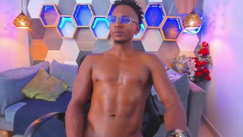   online show from February 2025 01:44:02 AM