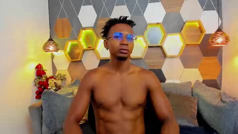   online show from March 2025 07:45:02 PM