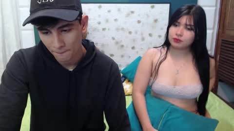 Snapshot of james_andtati chatting on October 2025 11:38:01 AM JAMES Y TATIANA online show from October 2025 11:38:01 AM