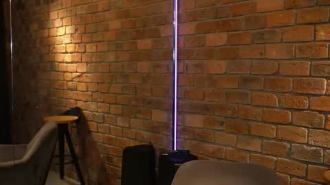 James Axel online show from September 2025 01:46:01 PM