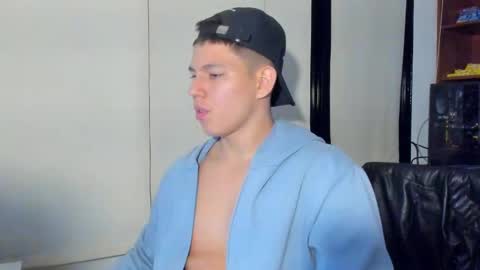 james_cr online show from February 2025 04:58:01 AM