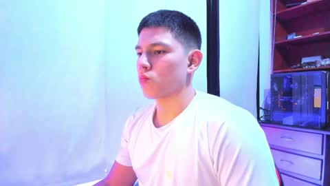 james_cr online show from February 2025 04:09:02 AM