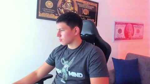 james_cr online show from March 2025 08:43:02 PM