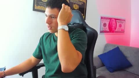 james_cr online show from March 2025 09:26:02 PM