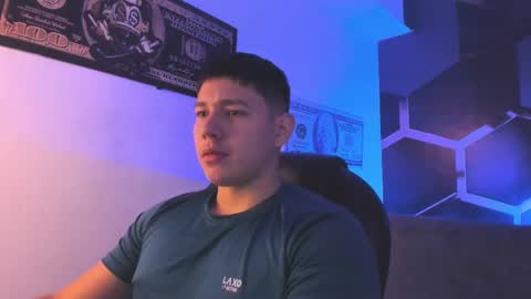 james_cr online show from September 2025 02:55:01 AM