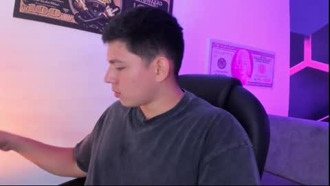 james_cr online show from September 2025 03:01:01 AM