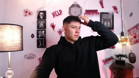 james_cr online show from October 2025 02:30:01 AM